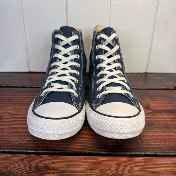 Converse Chuck Taylor All Star High Top Navy – Men’s 12 / Women’s 14 - Picture 4 of 9